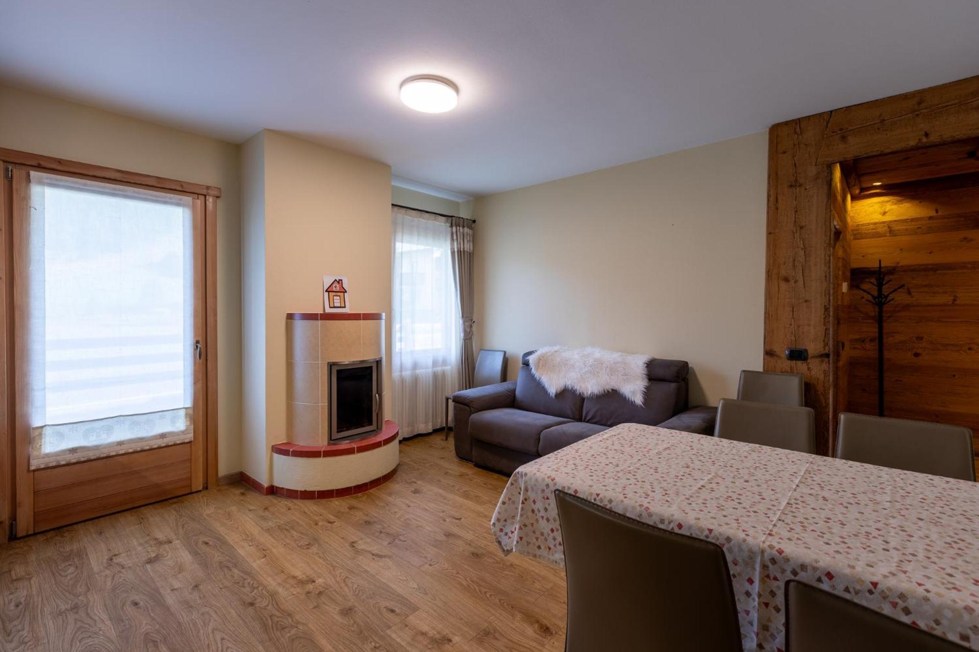 Bluebell Apartments Ливиньо Екстериор снимка
